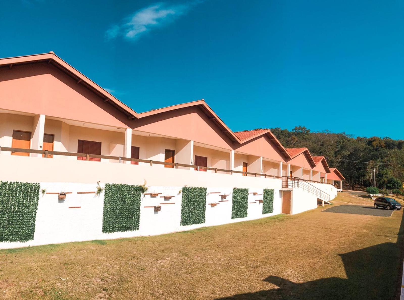 Pousada Flores Do Campo Águas de Lindóia Exterior foto